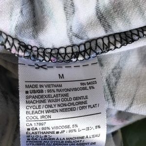 Banana Republic Dresses - Banana Republic strapless dress, size M! Banana Republic Dresses - Banana Republic strapless dress, size M!